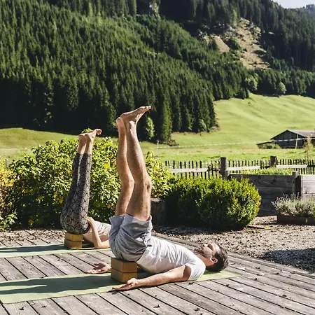 Traumhotel Alpina Superior --yoga Und Ayurvedahotel (adults Only) Otel 5*