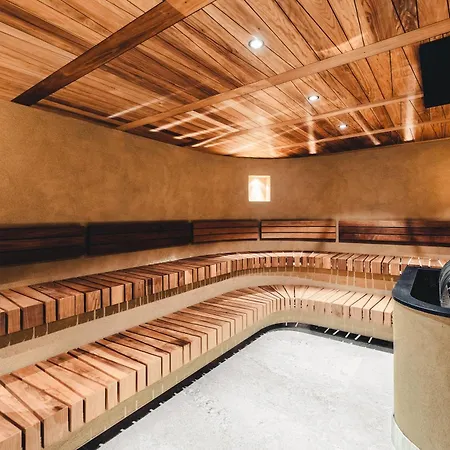 Traumhotel Alpina Superior --yoga Und Ayurvedahotel (adults Only)