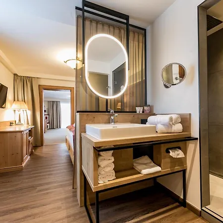 Traumhotel Alpina Superior --yoga Und Ayurvedahotel (adults Only) Hotel