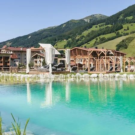 Otel Traumhotel Alpina Superior --yoga Und Ayurvedahotel (adults Only) Gerlos