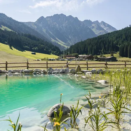Traumhotel Alpina Superior --yoga Und Ayurvedahotel (adults Only) Gerlos