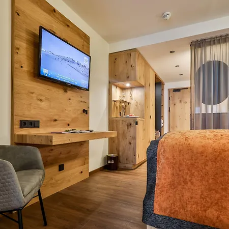 Traumhotel Alpina (adults Only)