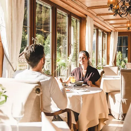 Отель Traumhotel Alpina Superior (adults Only) 5*