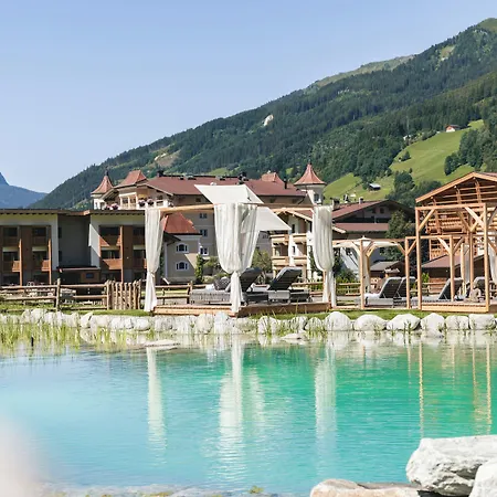 Traumhotel Alpina Superior (adults Only) Отель Герлос