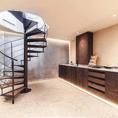 Traumhotel Alpina Superior (adults Only) فندق جيرلوس