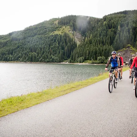 Traumhotel Alpina Superior (adults Only) جيرلوس